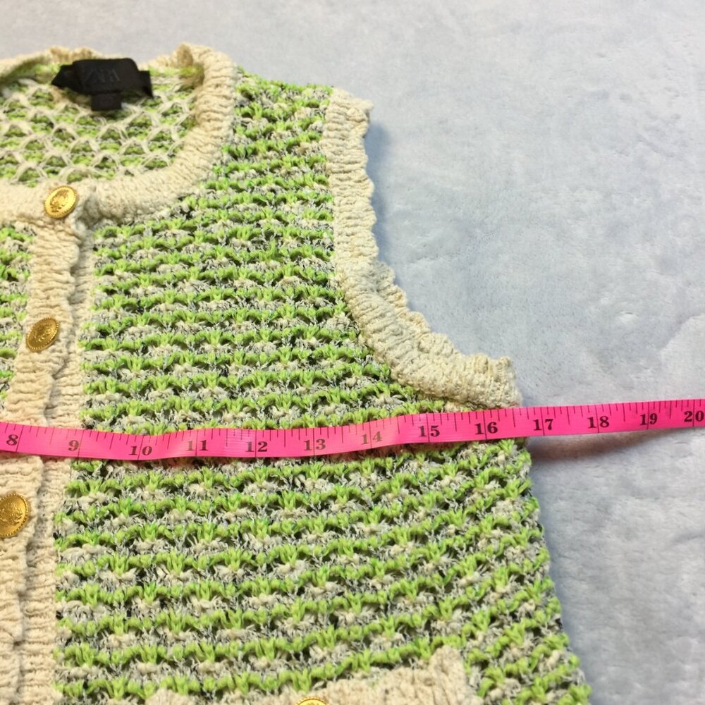Zara Vest Sweater Size M Womans Green Cream Crochet Knit Gold Buttons Sleeveless - Picture 7 of 13